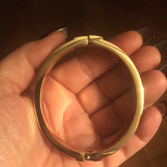 Lilly Pulitzer Bangle Bracelet - Picture 3 of 5